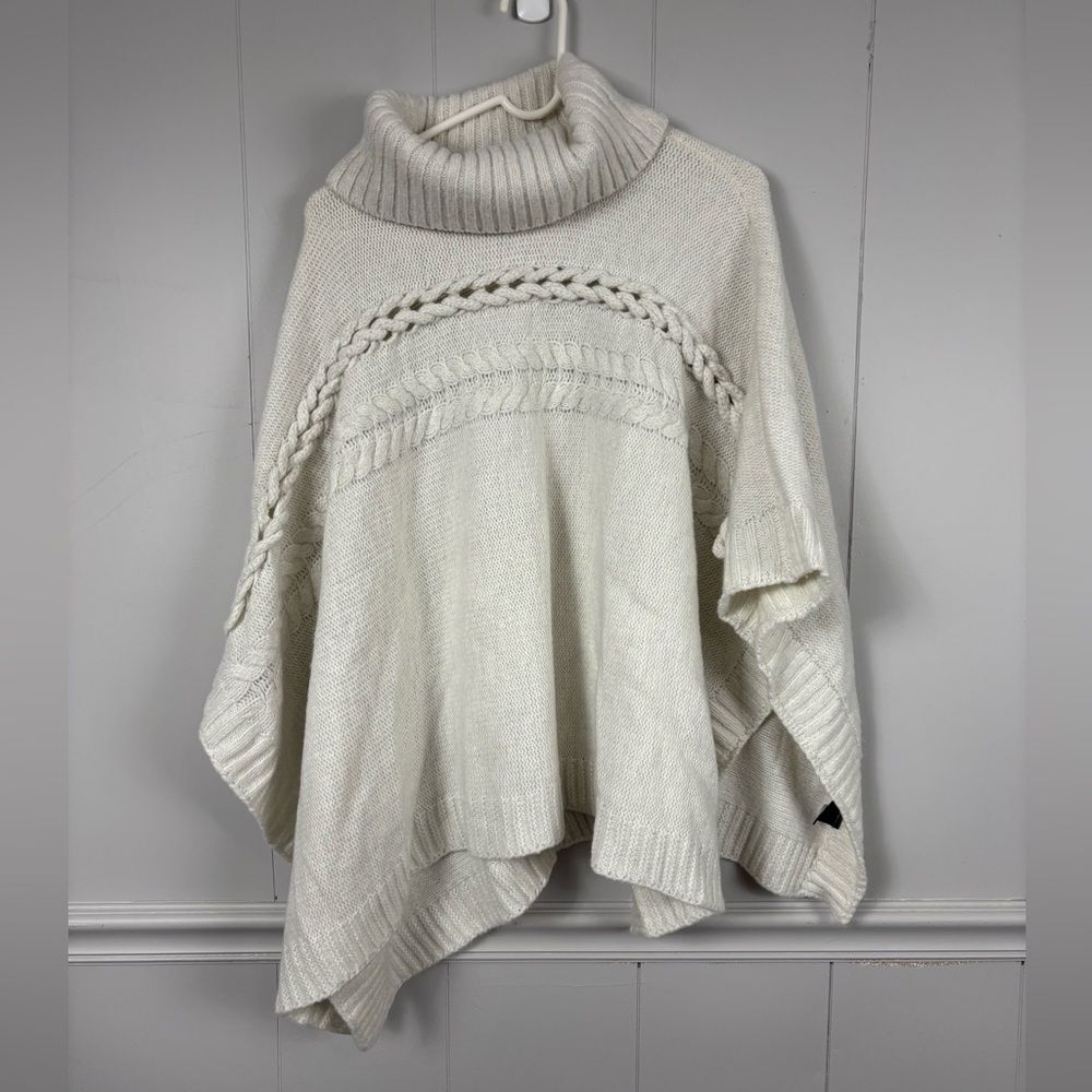 Simply Vera by Vera Wang White Mixed Cable Knit Turtleneck Winter Poncho M/L